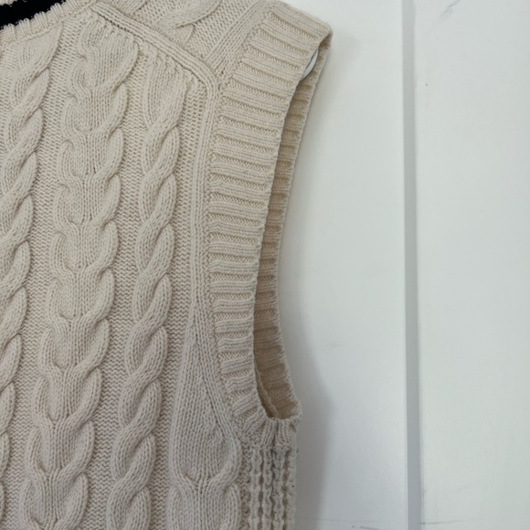 Sunday Best Sweater Vest - Picture 5 of 8